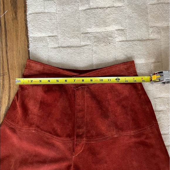 Vintage Suede Gauchos - Picture 9 of 11